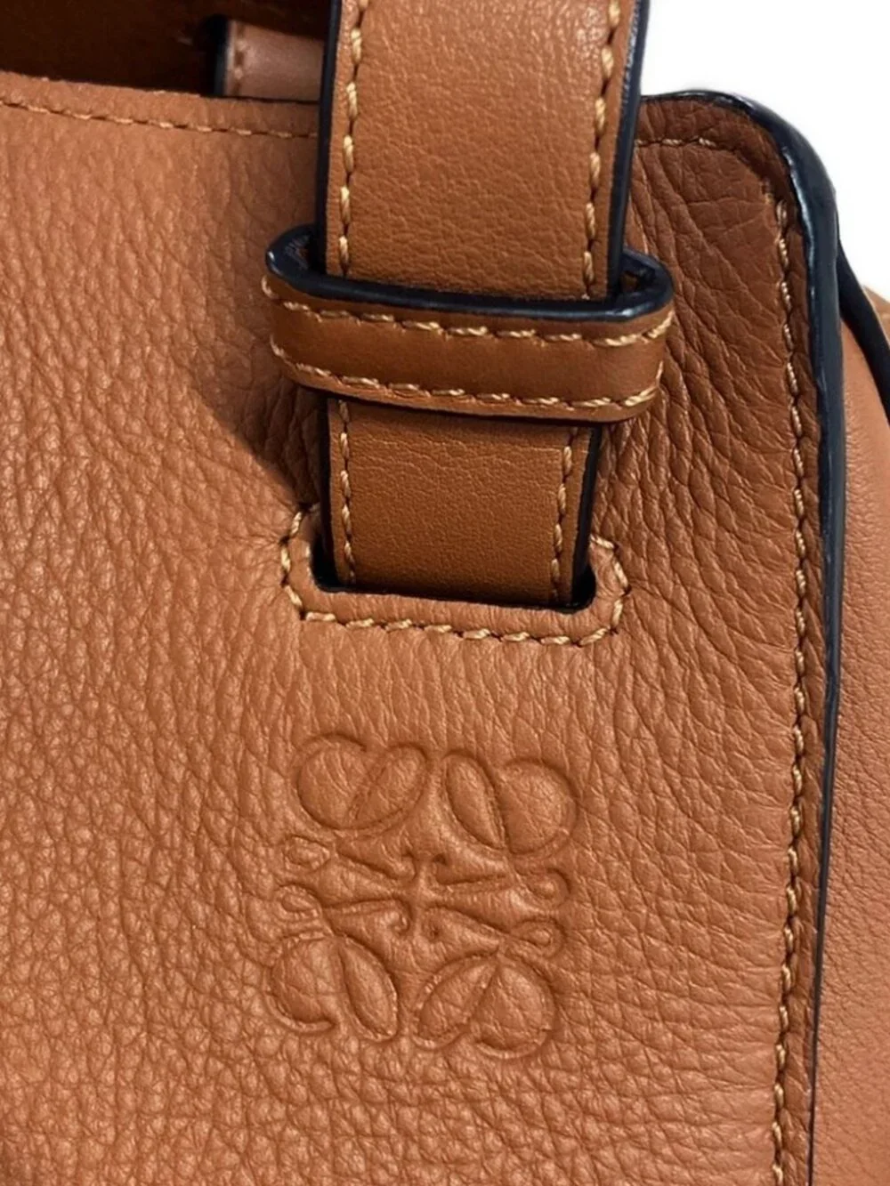 LOEWE Hammock bag small 387.30NN60 Tan (Brown) Classic Calf Handbag